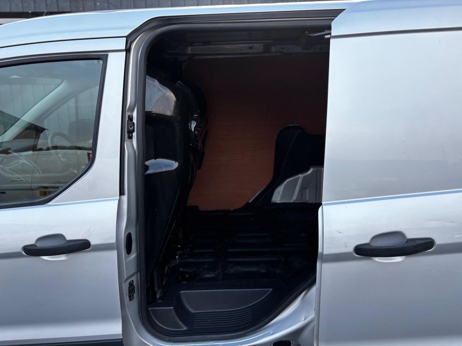 Used Ford Transit Connect 2014 for sale - 76399048: Photo 6