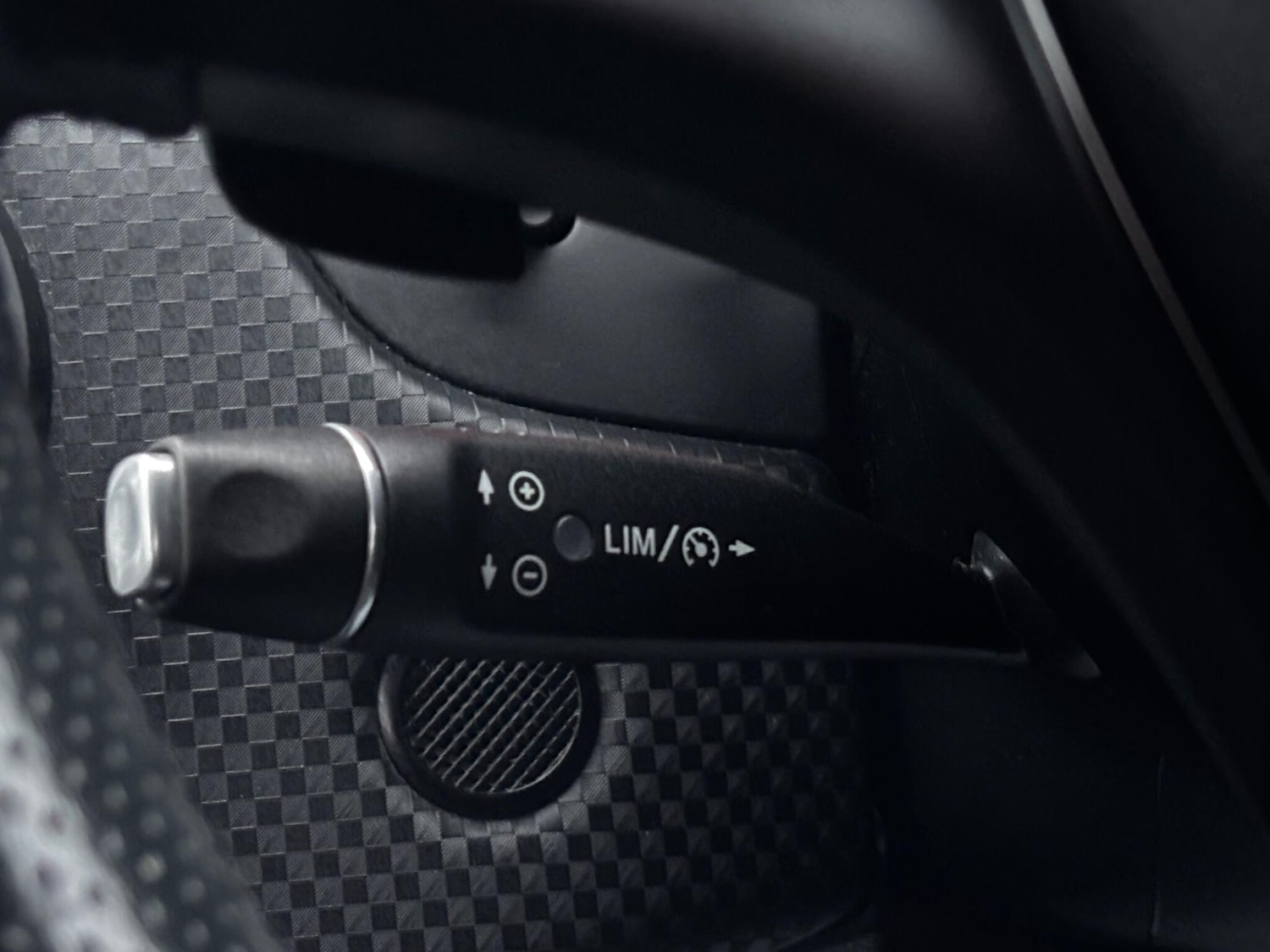 Used Mercedes-Benz A-Class 2017 for sale - 76714963: Photo 16