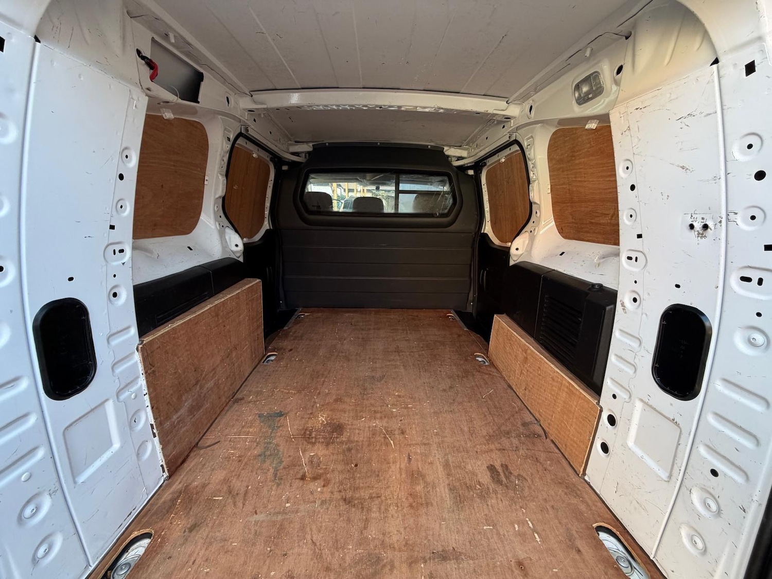 Used Peugeot Partner 2015 for sale - 76926585: Photo 14