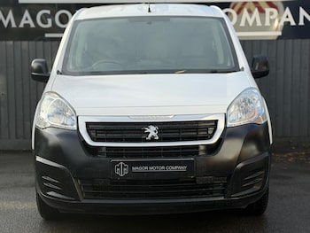 Used Peugeot Partner 2015 for sale - 76926585: Photo