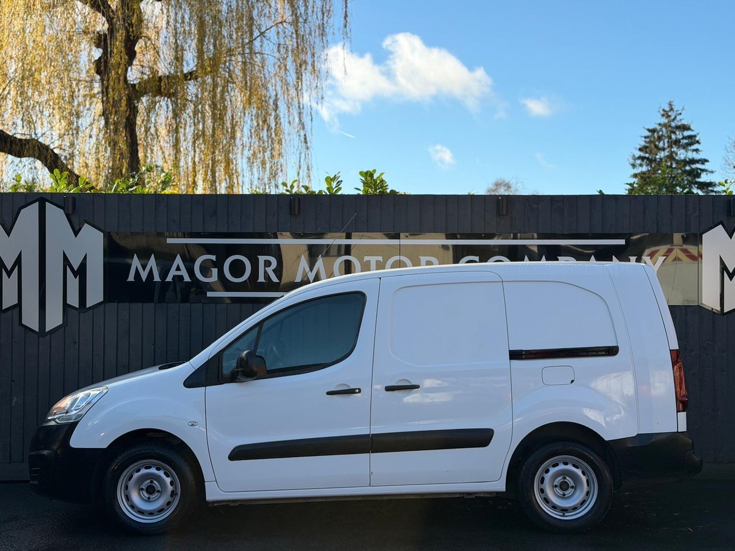 Used Peugeot Partner 2015 for sale - 76926585: Photo 5