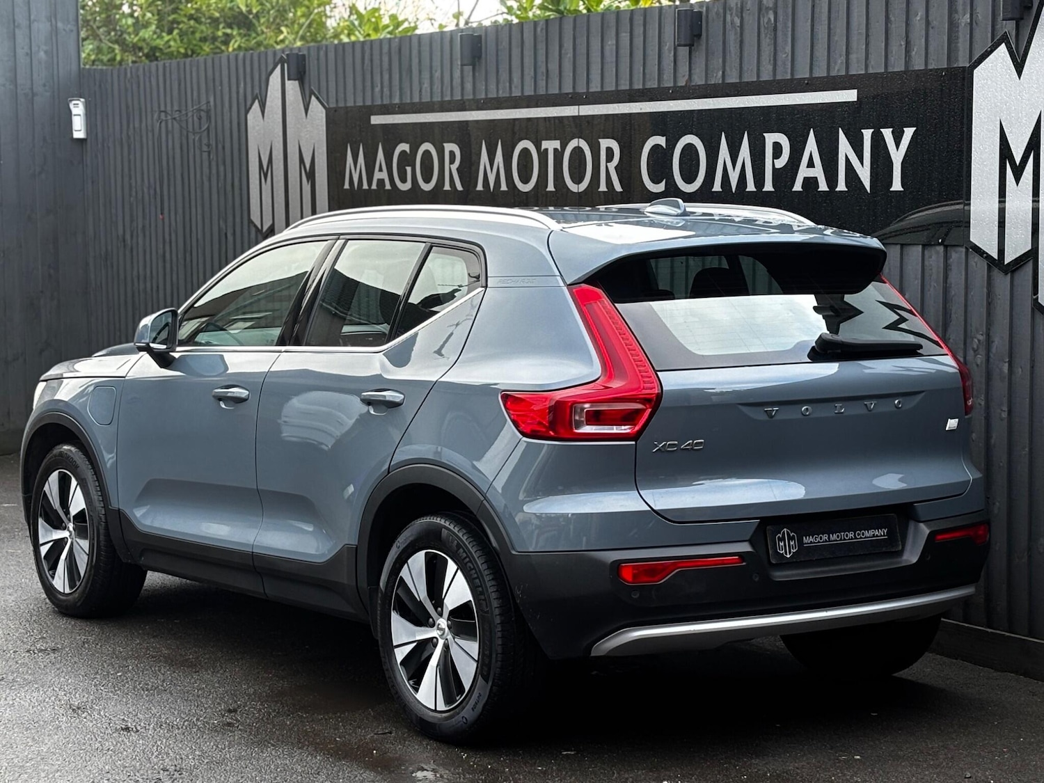 Used Volvo XC40 2023 for sale - 77441084: Photo 3