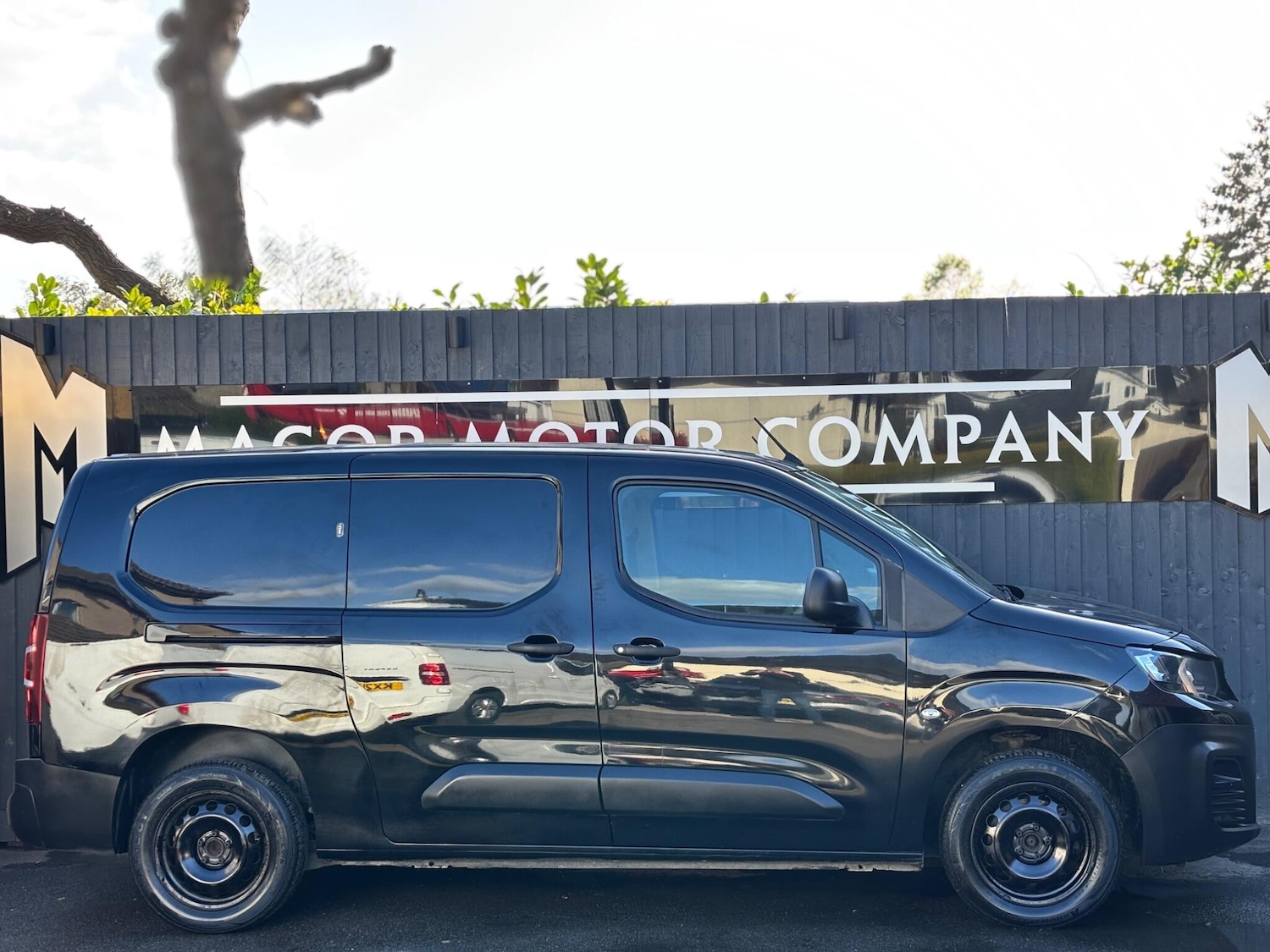 Used Peugeot Partner 2019 for sale - 78072902: Photo 2