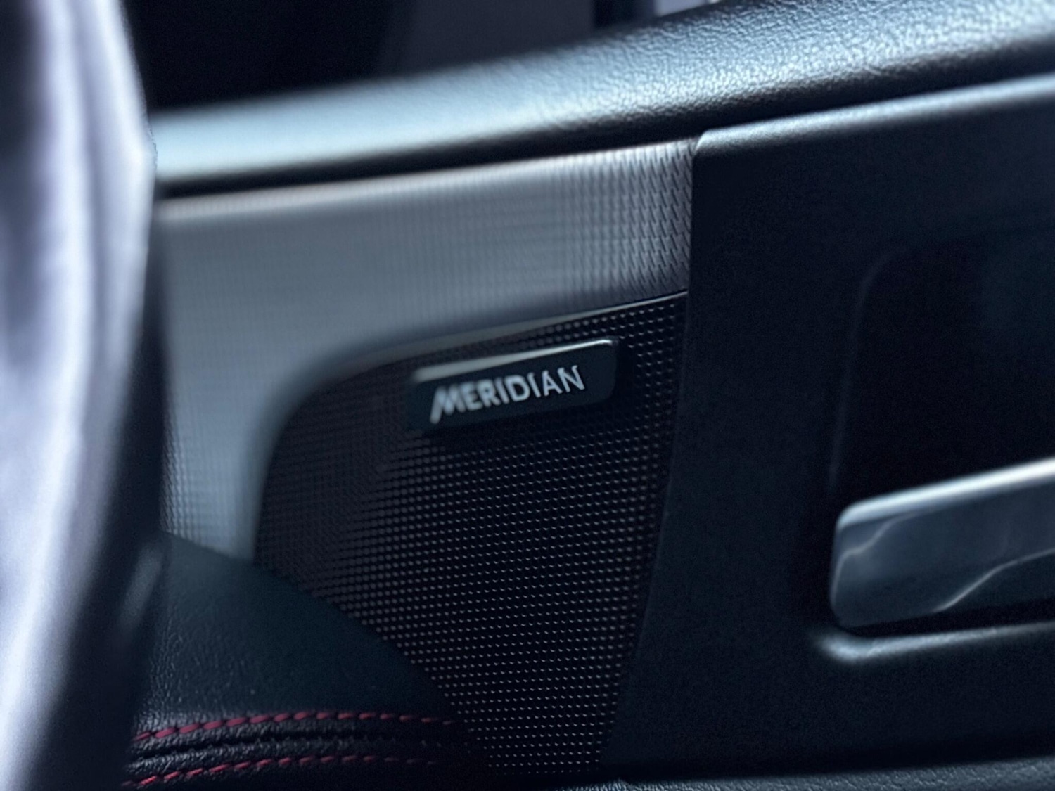 Used Jaguar XE for sale - 76473471: Photo 16