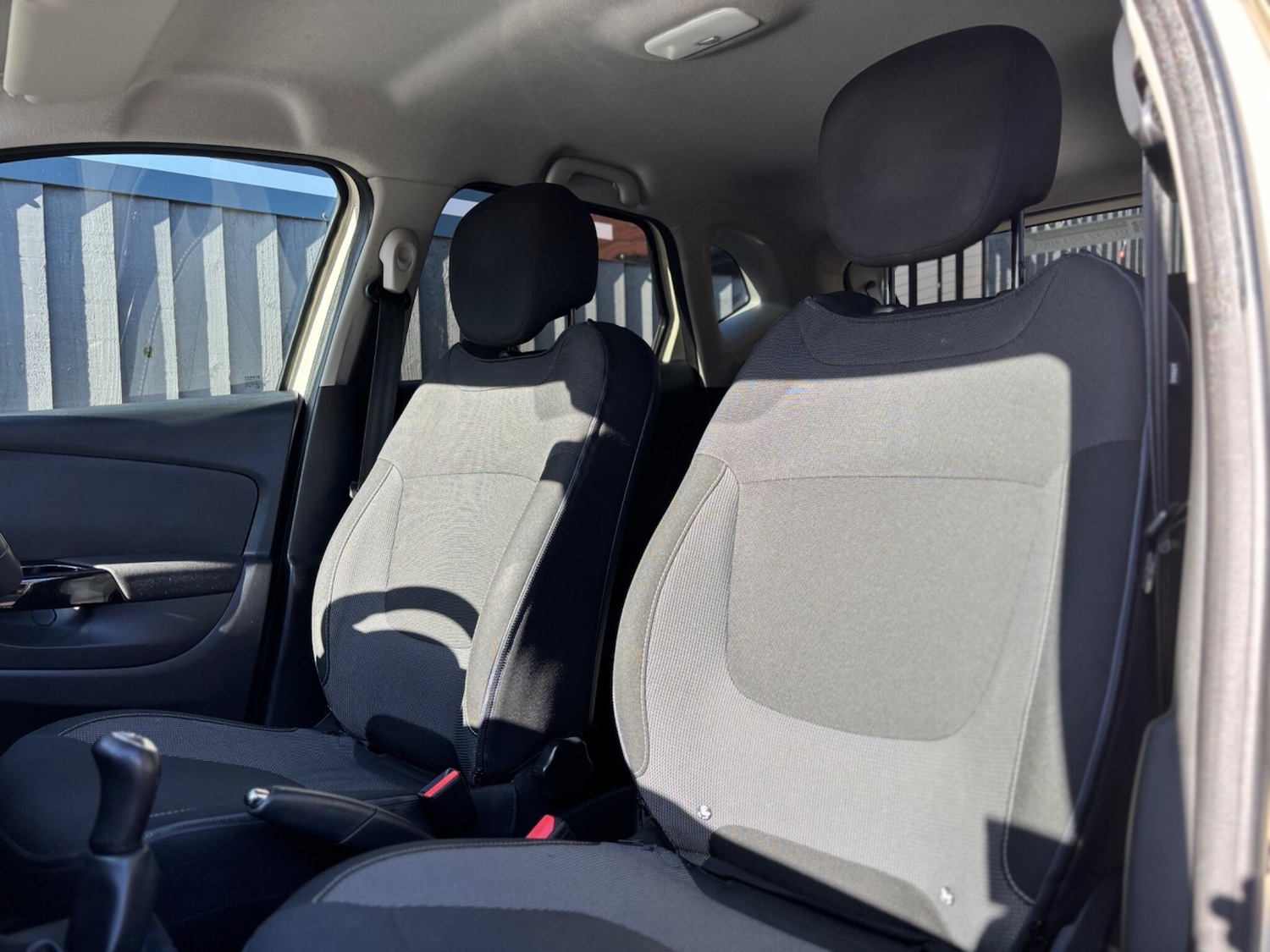 Used Renault Captur 2015 for sale - 77939888: Photo 13