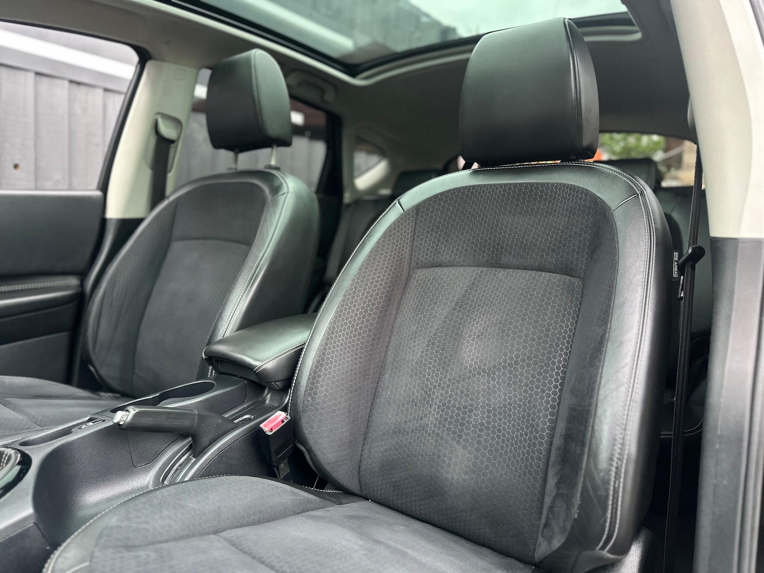 Used Nissan Qashqai 2013 for sale - 76349247: Photo 13