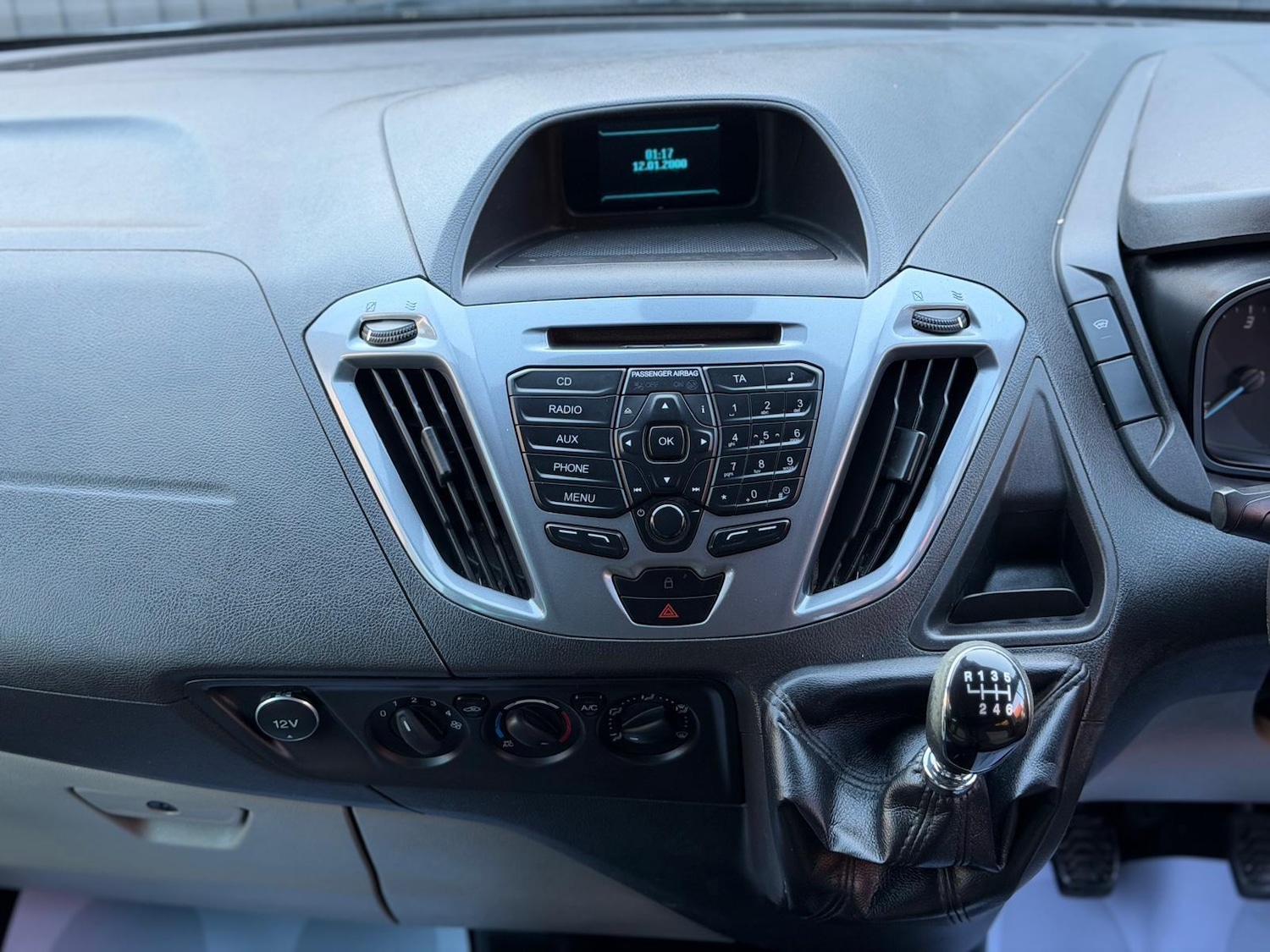 Used Ford Transit Custom 2017 for sale - 76964677: Photo 8