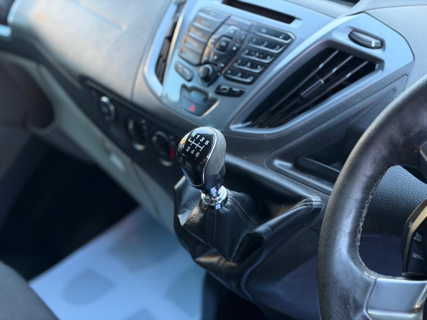 Used Ford Transit Custom 2017 for sale - 76964677: Photo 9