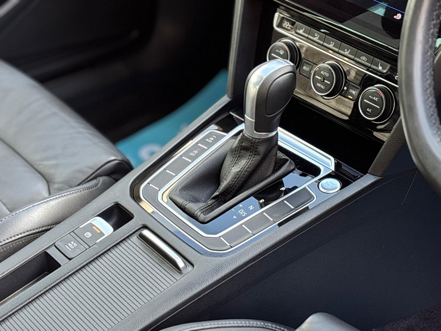 Used Volkswagen Passat 2017 for sale - 78047229: Photo 11