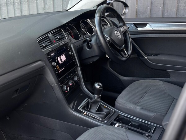 Used Volkswagen Golf 2019 for sale - 74874468: Photo 6