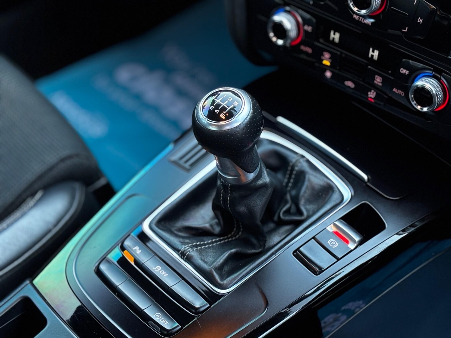 Used Audi A4 2015 for sale - 77082114: Photo 11