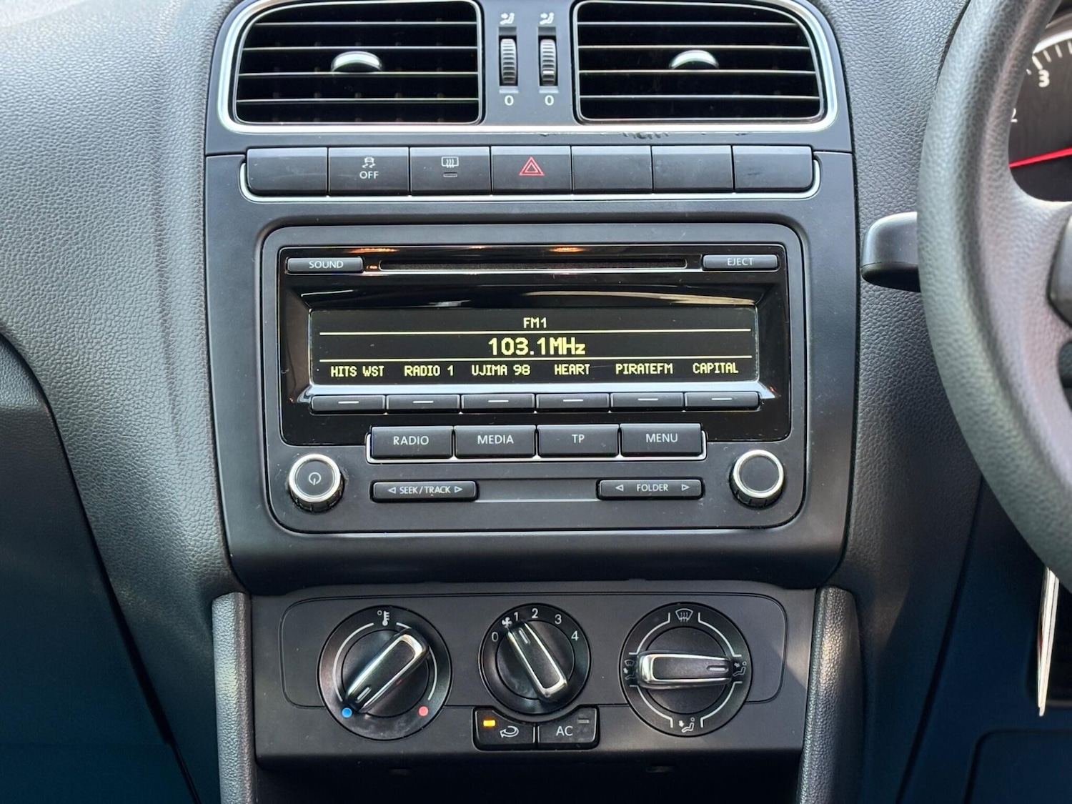 Used Volkswagen Polo 2012 for sale - 78171292: Photo 10