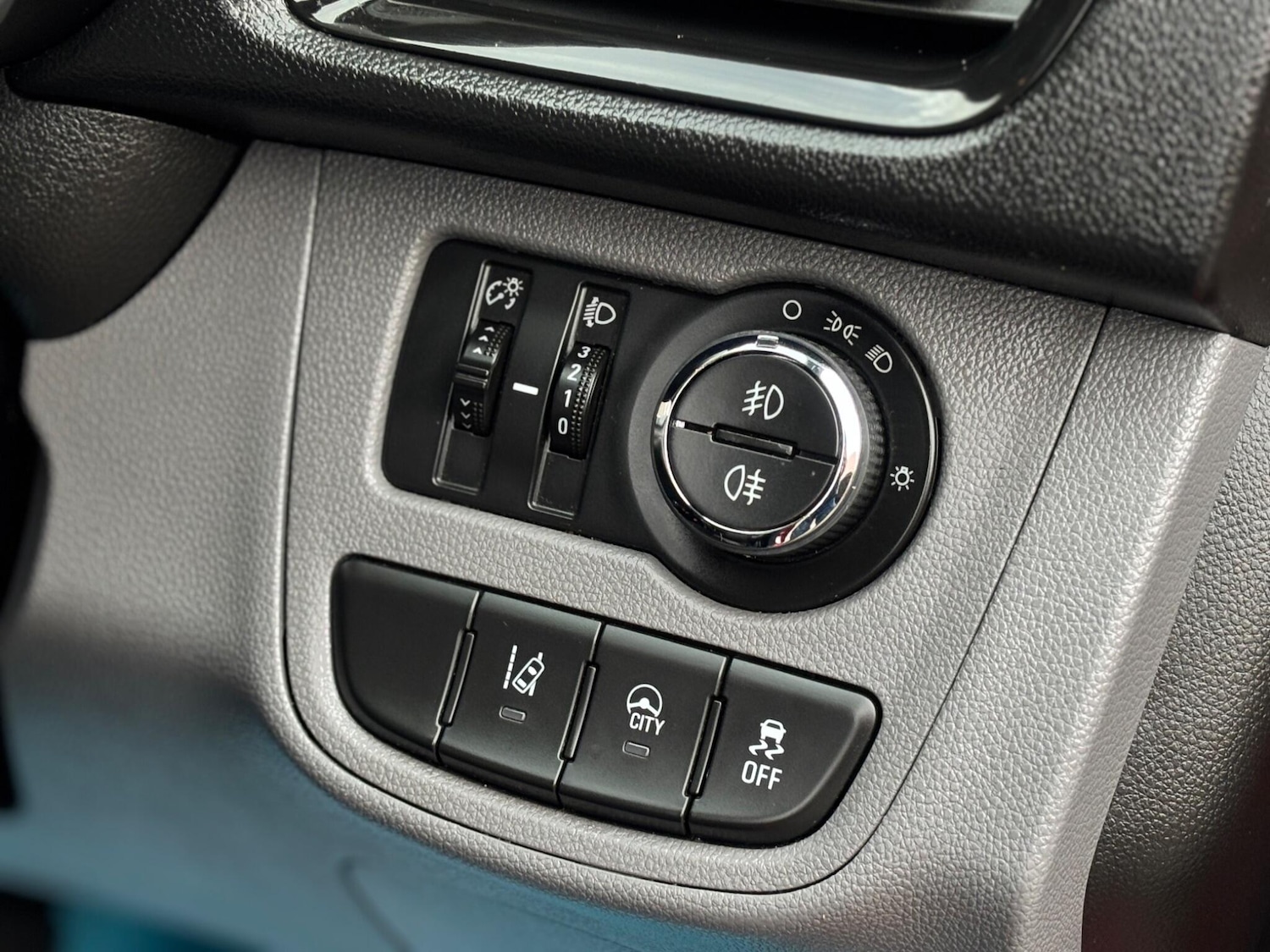 Used Vauxhall Viva for sale - 78127902: Photo 11