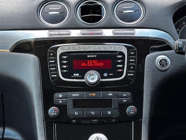 Used Ford S-Max 2014 for sale - 76188419: Photo 9