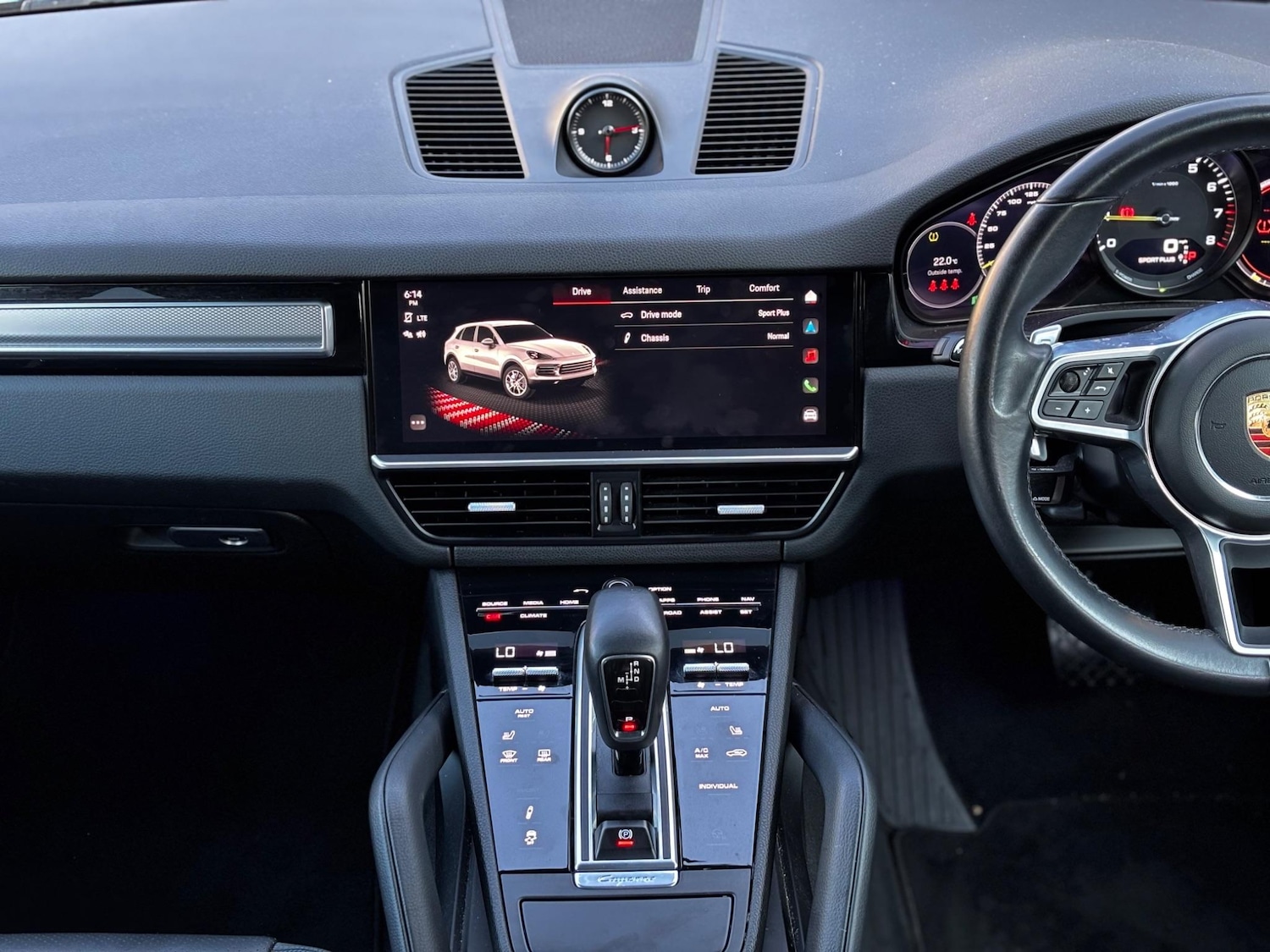 Used Porsche Cayenne 2022 for sale - 76988028: Photo 11