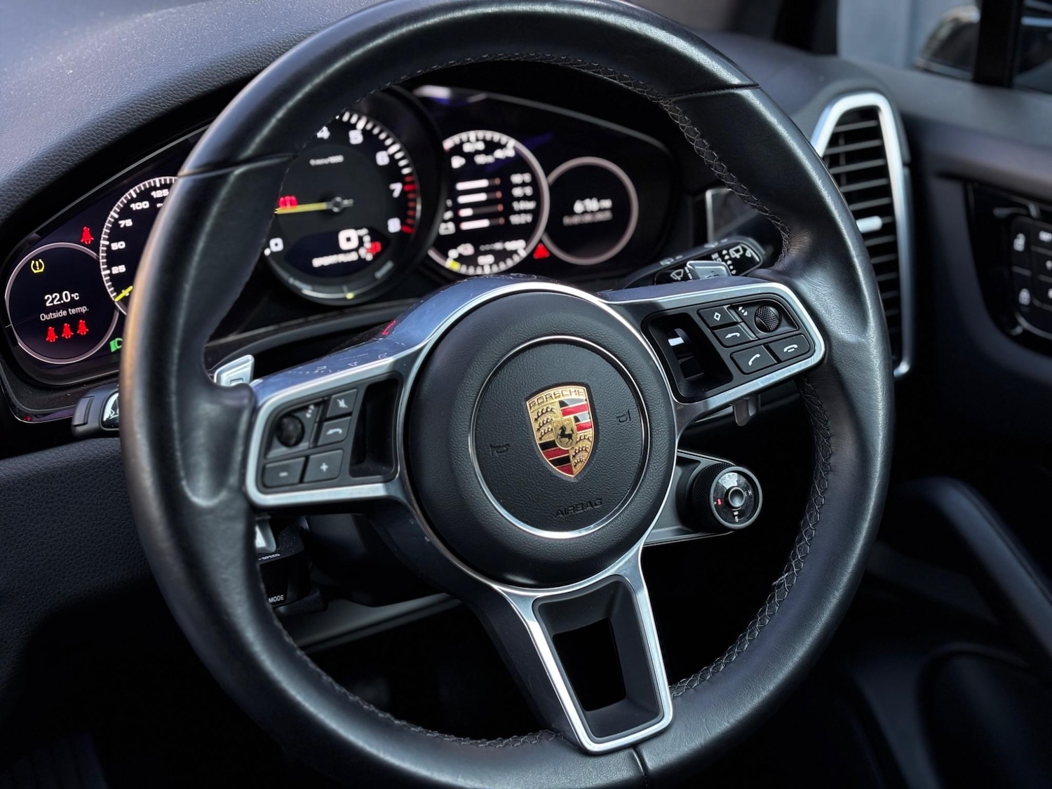 Used Porsche Cayenne 2022 for sale - 76988028: Photo 15