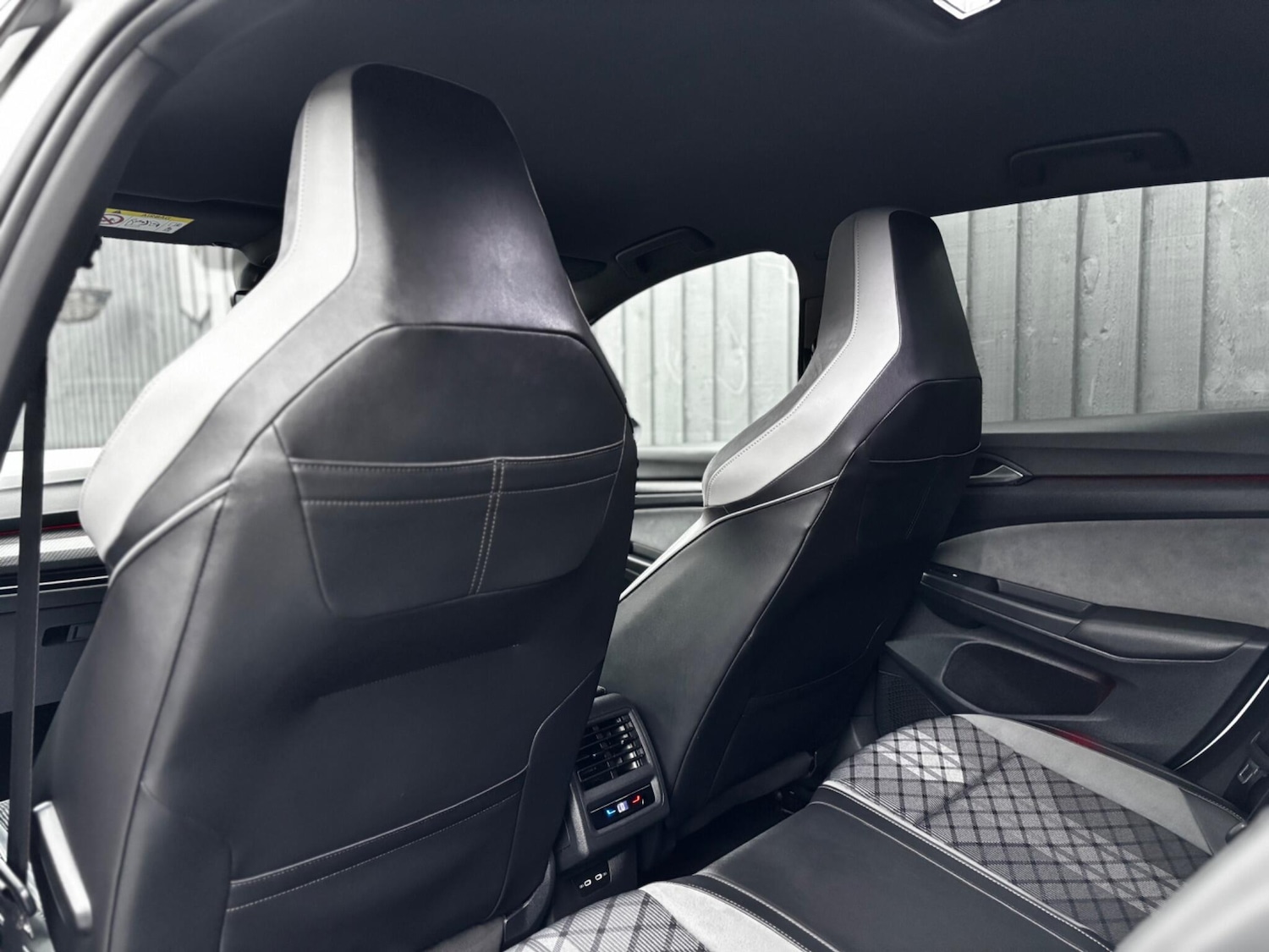 Used Volkswagen Golf 2021 for sale - 76561577: Photo 19