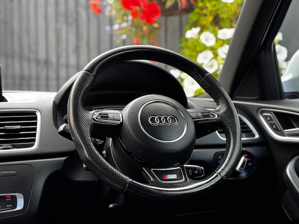 Used Audi Q3 2014 for sale - 76214648: Photo 11
