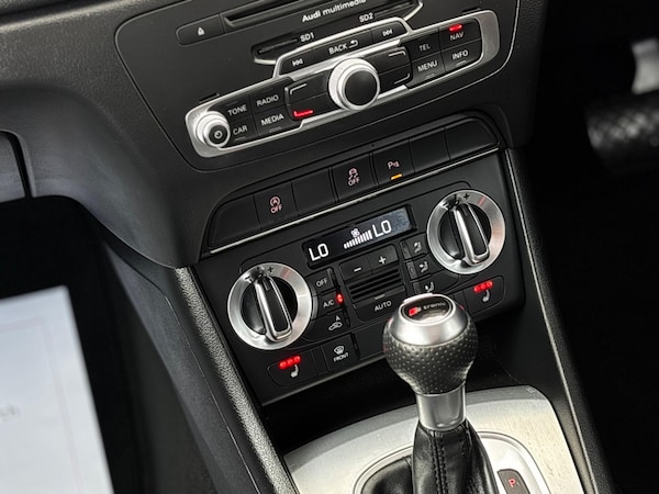 Used Audi Q3 2014 for sale - 76214648: Photo 14