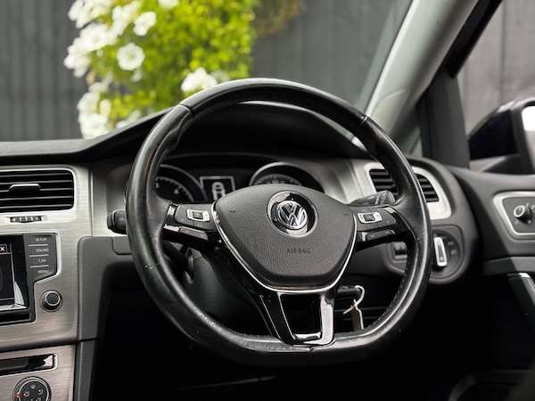 Used Volkswagen Golf 2015 for sale - 76094865: Photo 9