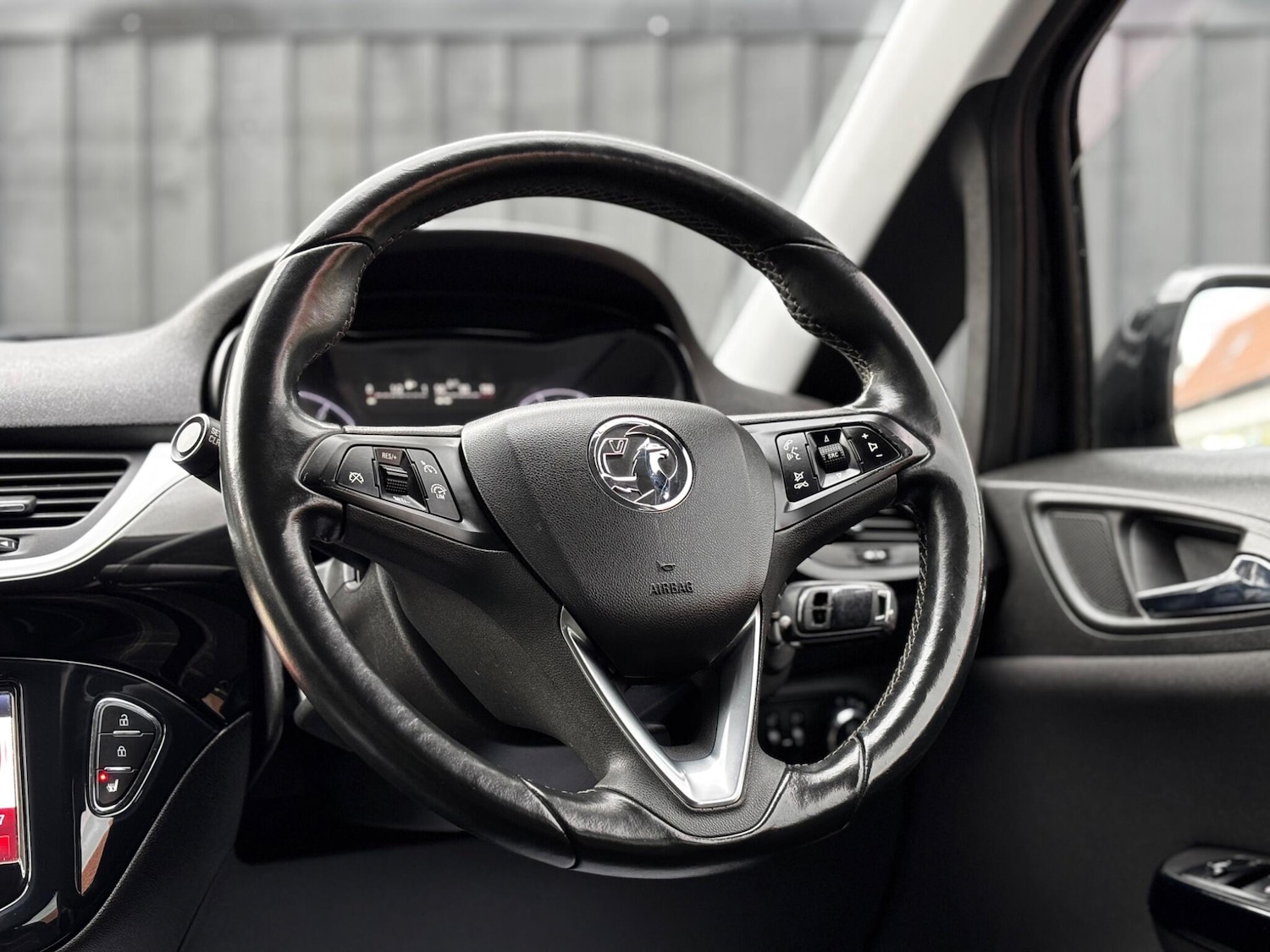 Used Vauxhall Corsa for sale - 77497353: Photo 10