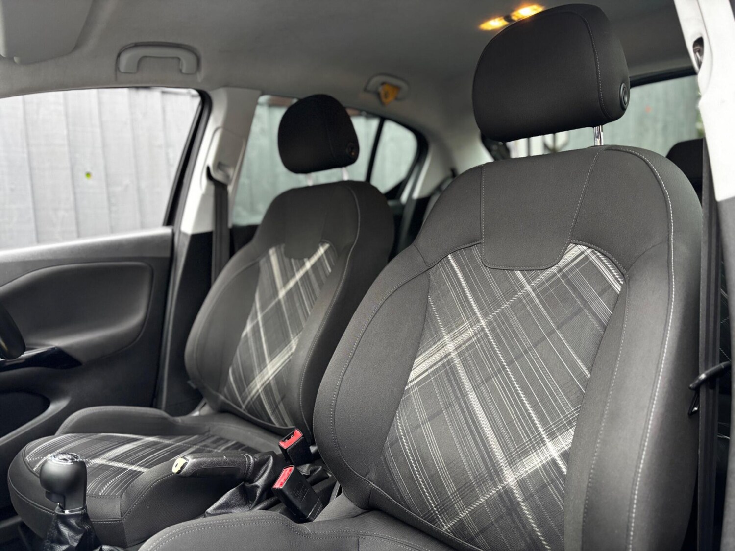 Used Vauxhall Corsa for sale - 77497353: Photo 12