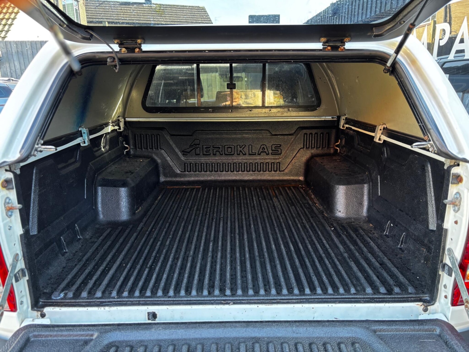 Used Toyota Hilux for sale - 77657760: Photo 9