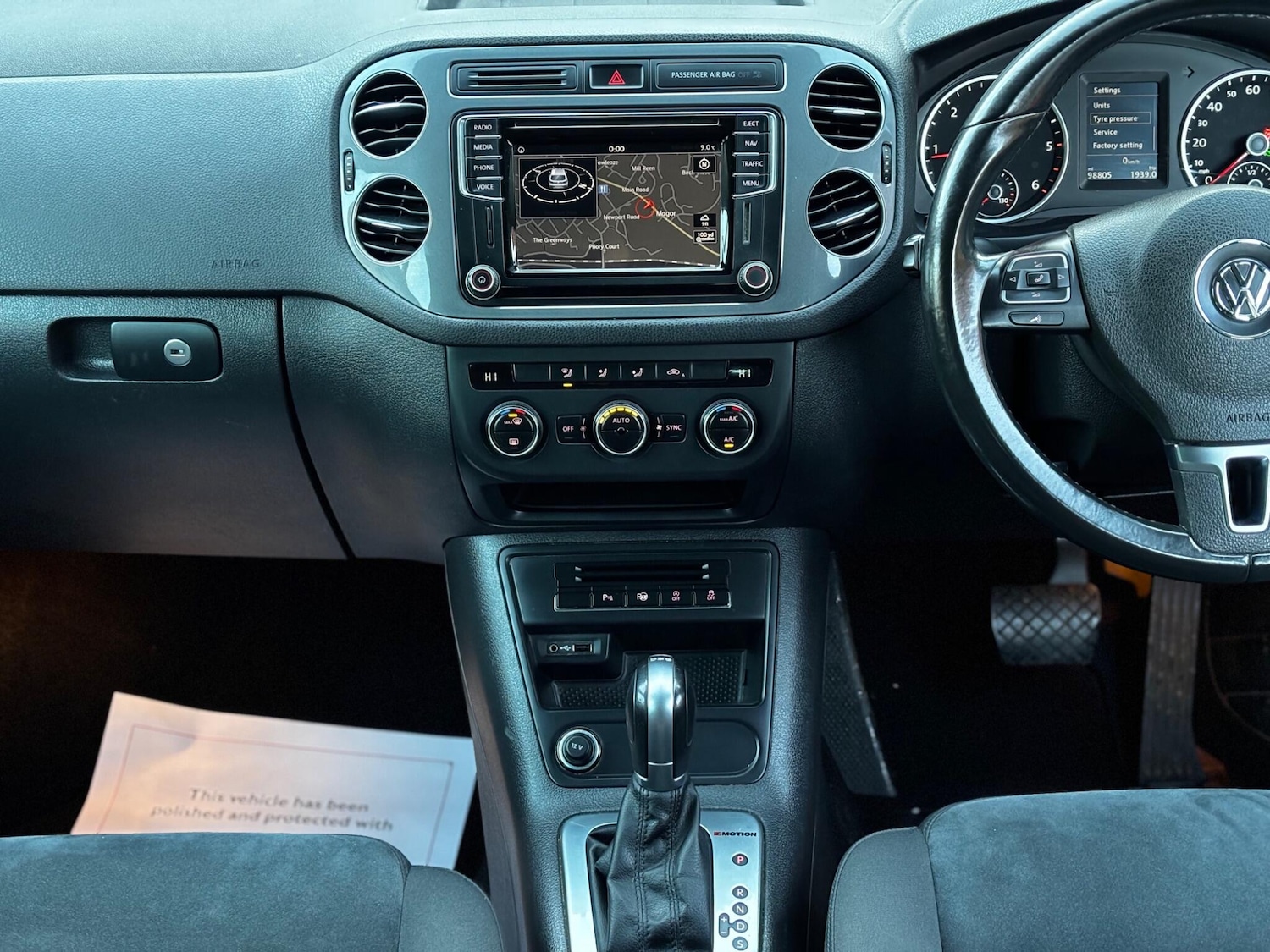 Used Volkswagen Tiguan 2015 for sale - 76865518: Photo 8