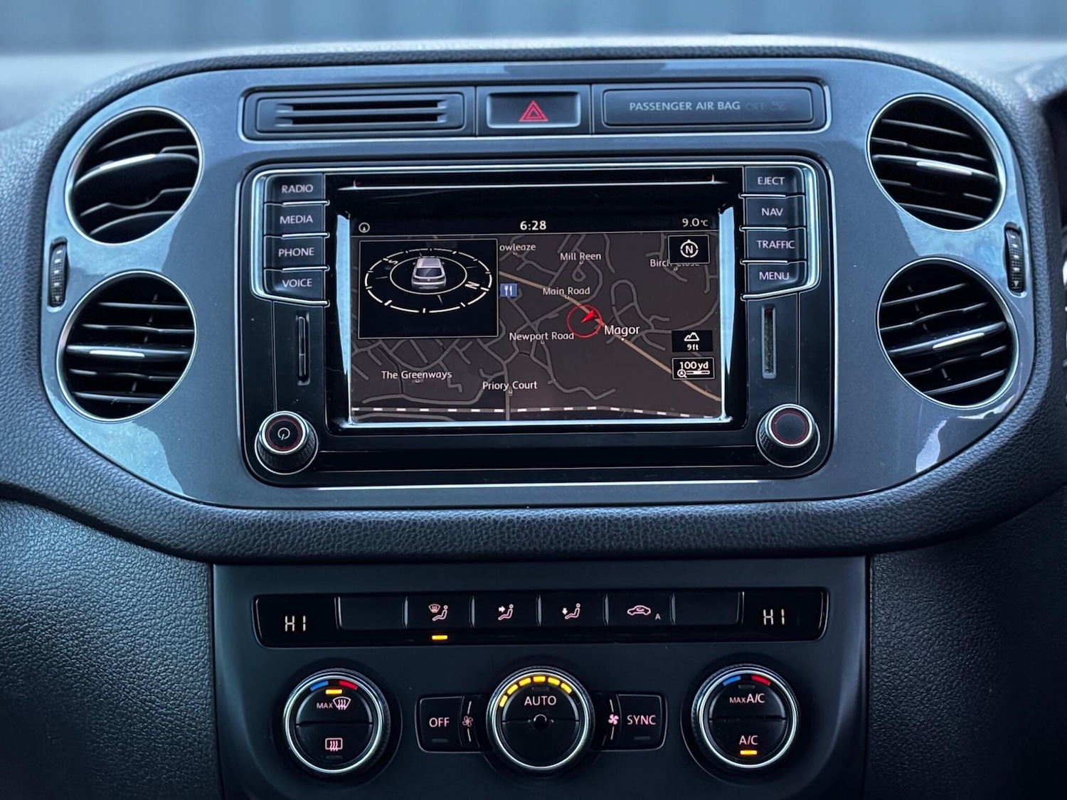 Used Volkswagen Tiguan 2015 for sale - 76865518: Photo 9