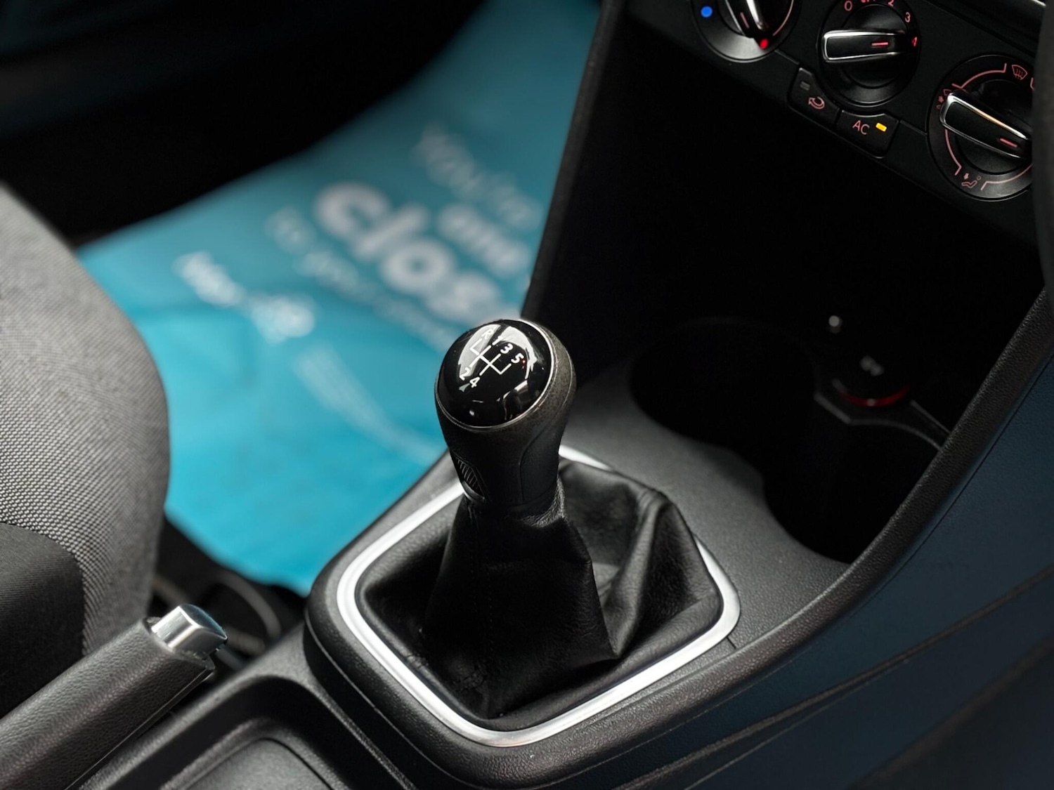 Used Volkswagen Polo 2012 for sale - 77066924: Photo 10