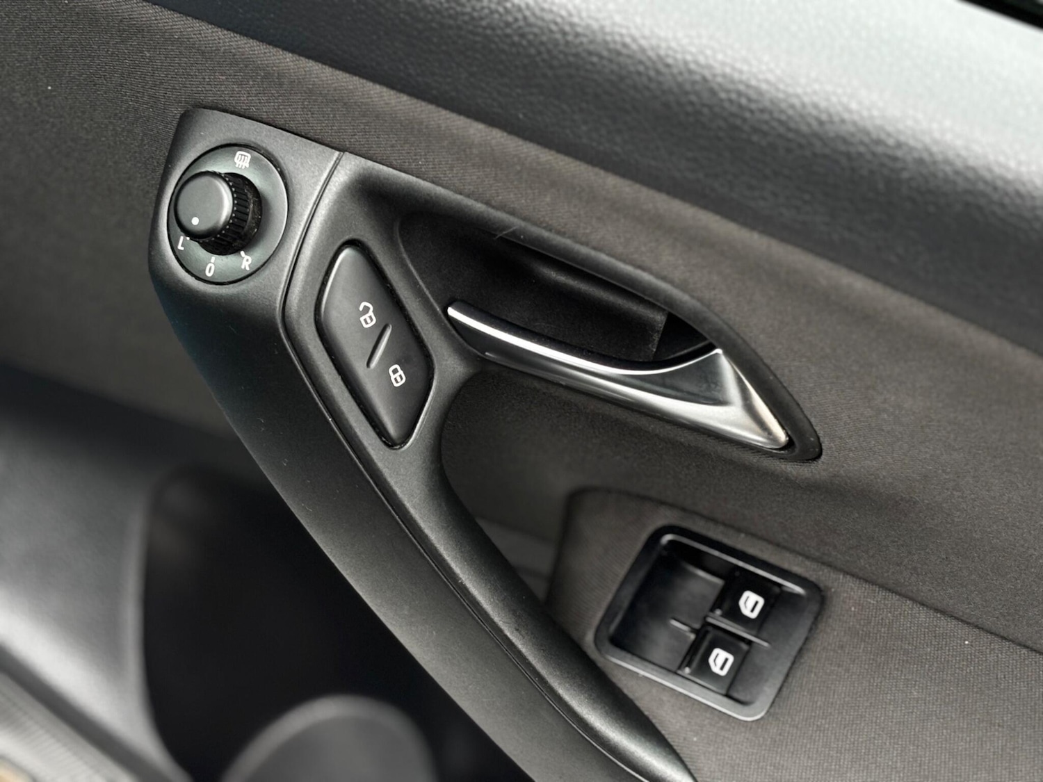 Used Volkswagen Polo 2012 for sale - 77066924: Photo 11