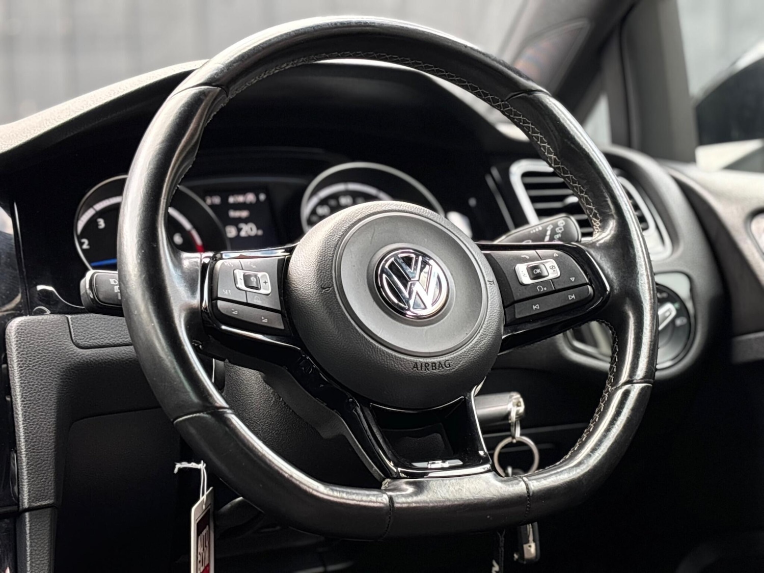 Used Volkswagen Golf 2017 for sale - 78047979: Photo 12