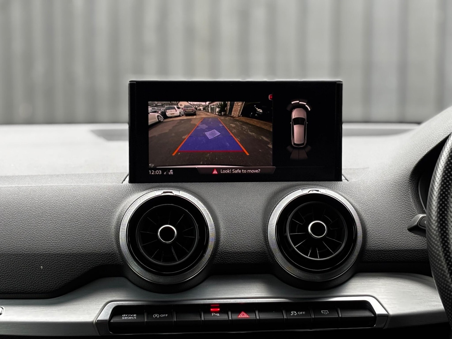 Used Audi Q2 for sale - 77344530: Photo 9