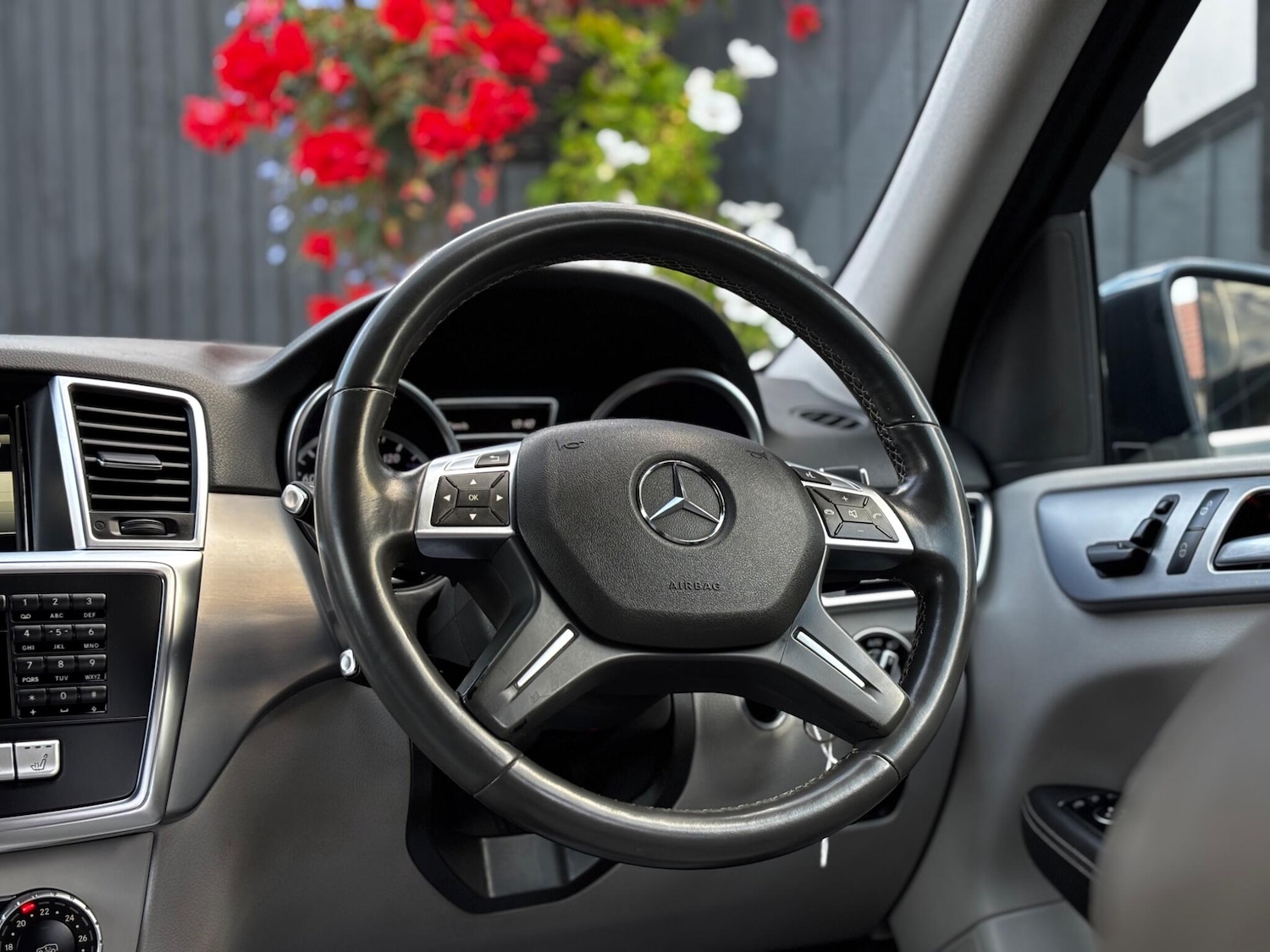 Used Mercedes-Benz M-Class 2014 for sale - 76151712: Photo 10