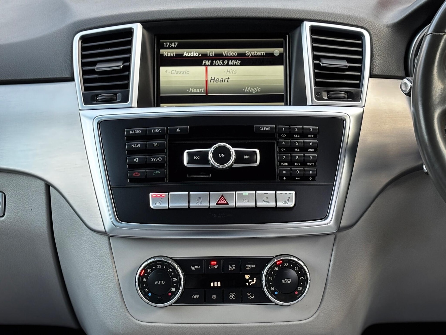 Used Mercedes-Benz M-Class 2014 for sale - 76151712: Photo 12