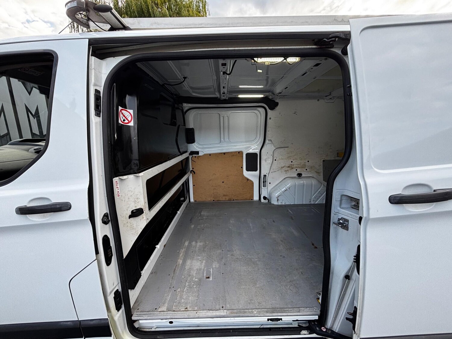 Used Ford Transit Custom 2015 for sale - 76060475: Photo 12