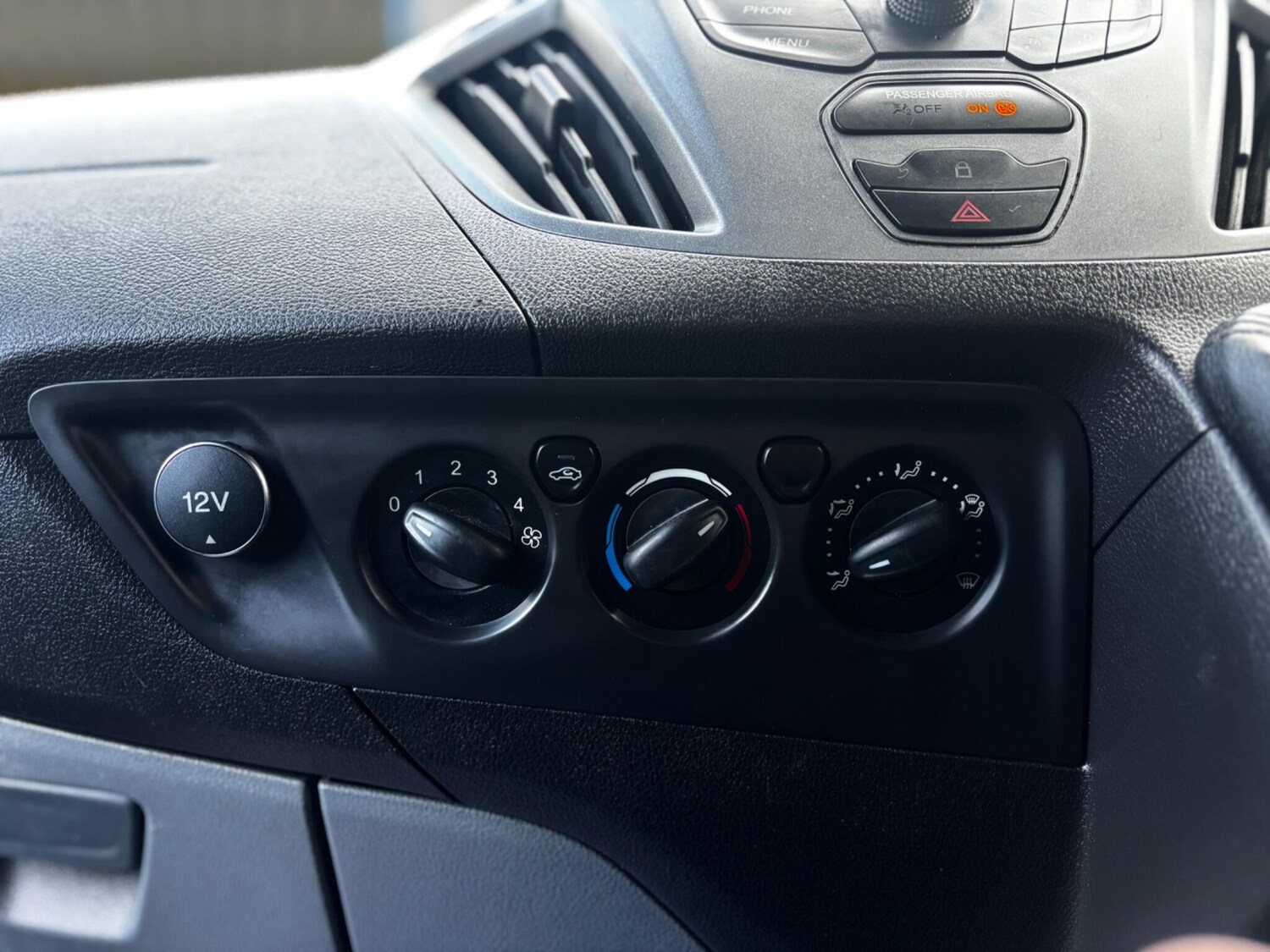 Used Ford Transit Custom 2015 for sale - 76060475: Photo 9