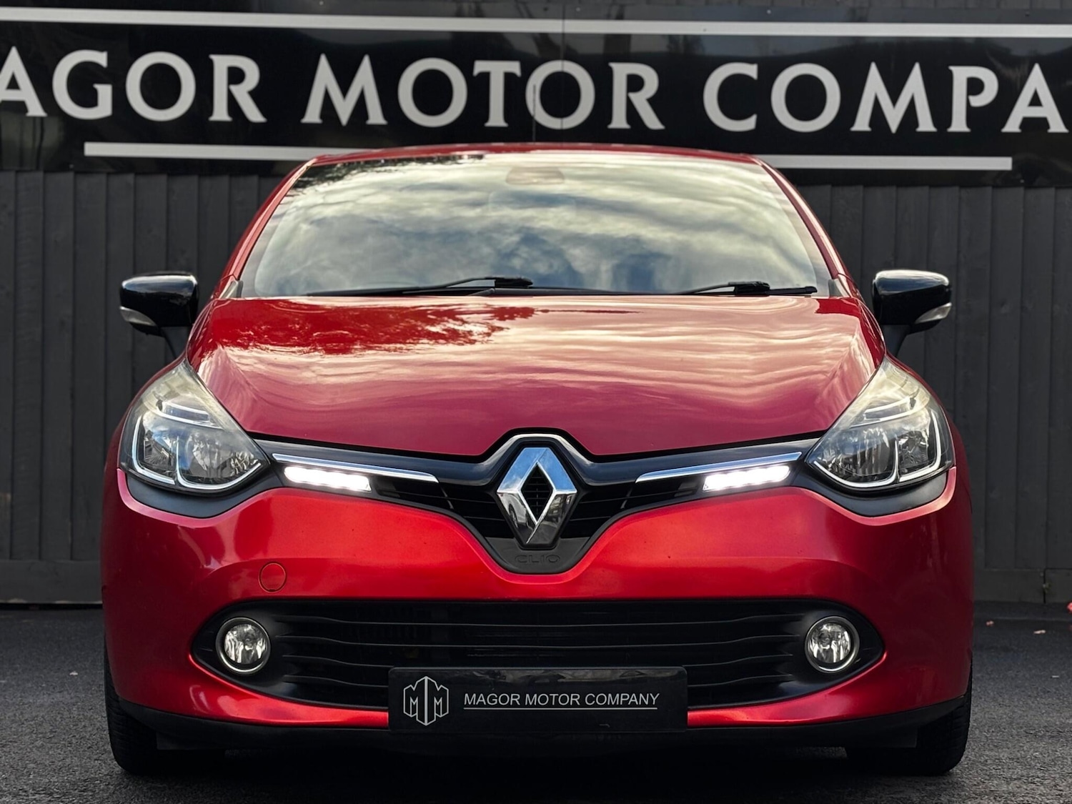 Used Renault Clio 2015 for sale - 76336208: Photo 3