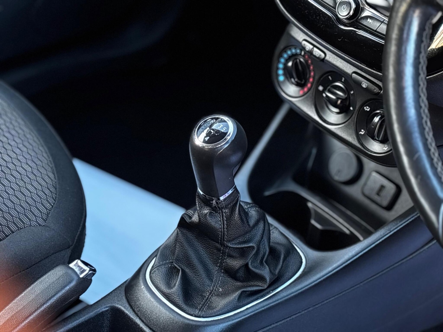 Used Vauxhall Corsa for sale - 76607188: Photo 10