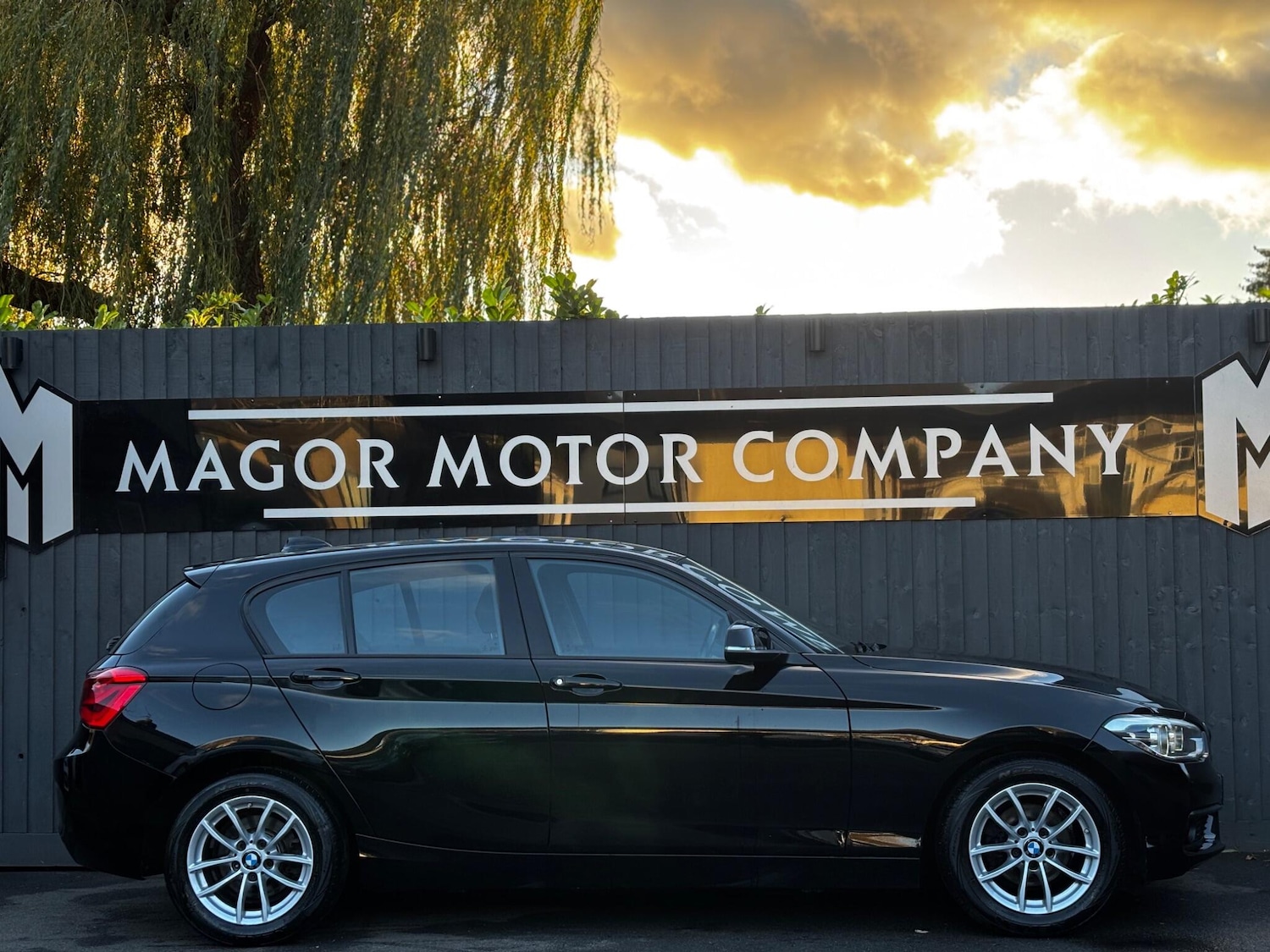 Used BMW 1 Series 2019 for sale - 76619855: Photo 2