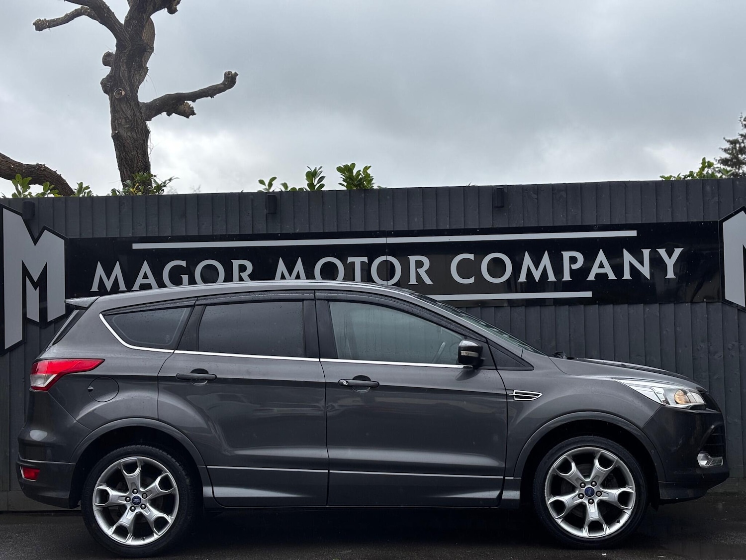 Used Ford Kuga 2016 for sale - 77658944: Photo 2