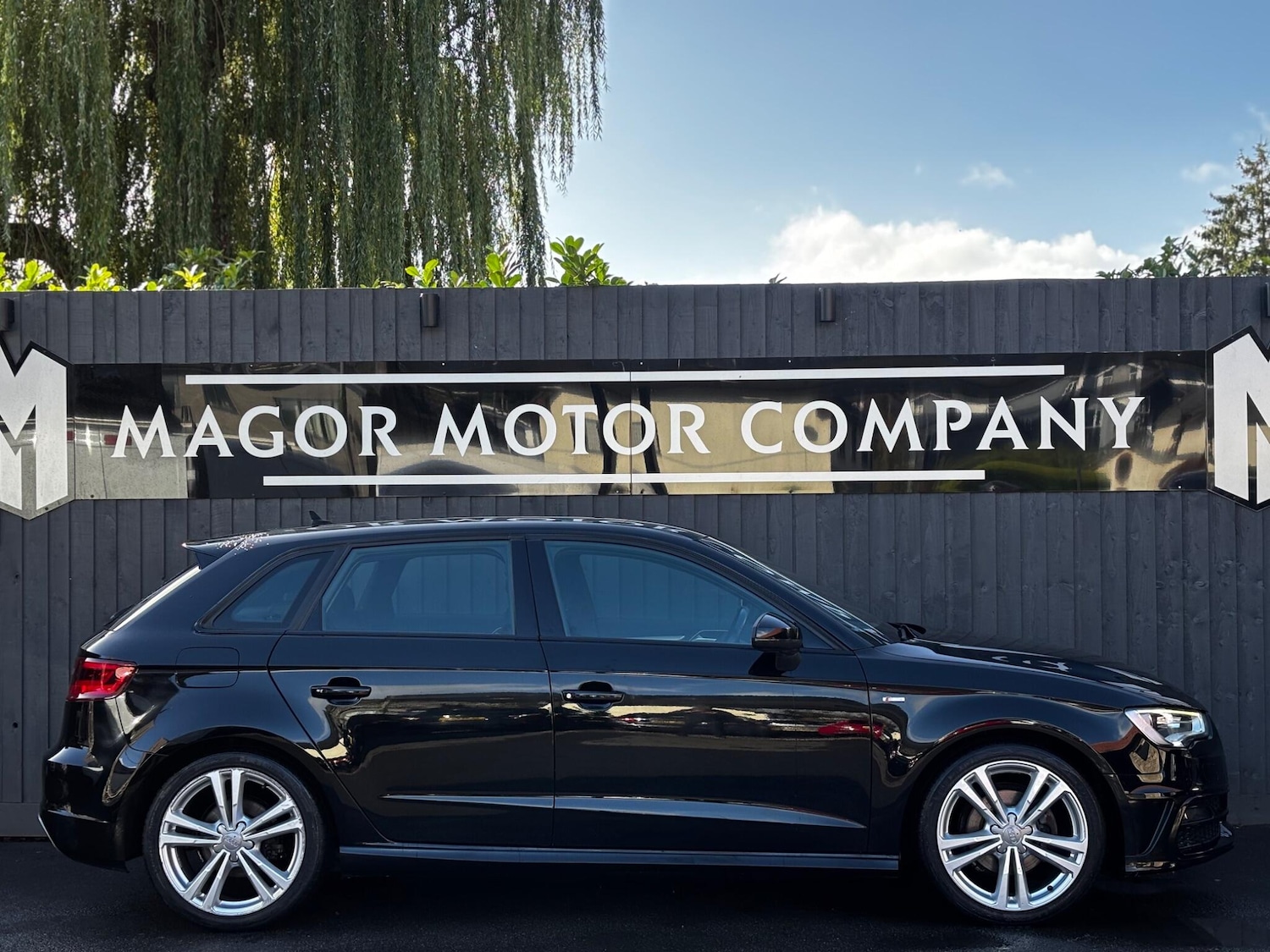 Used Audi A3 2016 for sale - 76370306: Photo 2