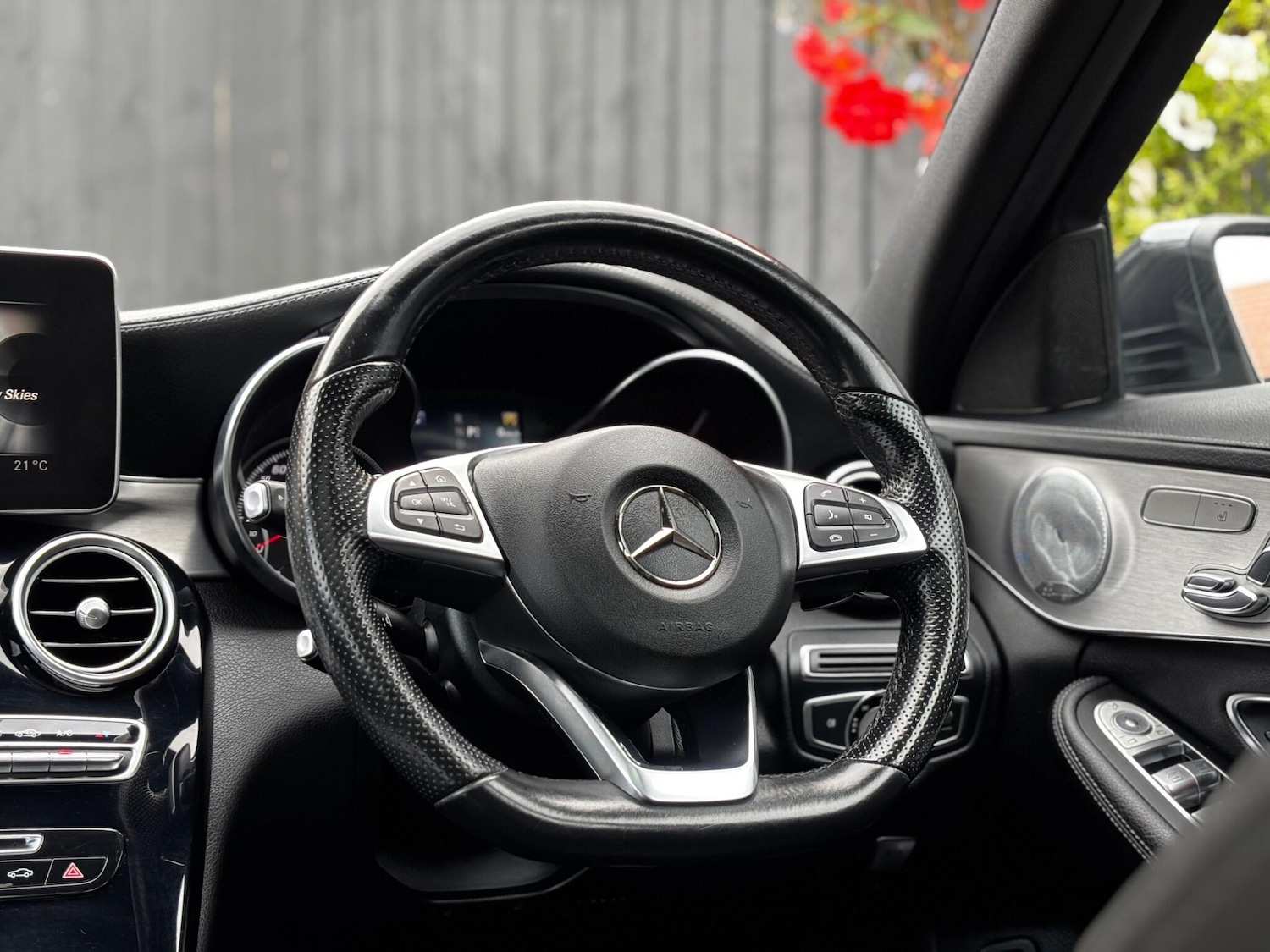 Used Mercedes-Benz C Class 2016 for sale - 76349432: Photo 15