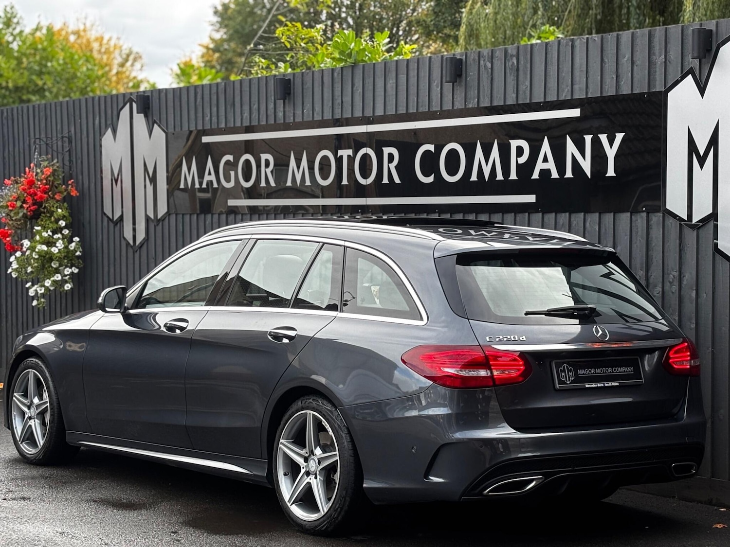 Used Mercedes-Benz C Class 2016 for sale - 76349432: Photo 5