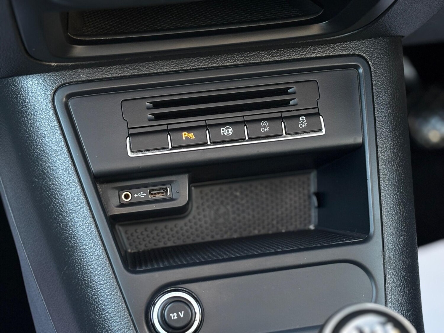 Used Volkswagen Tiguan 2015 for sale - 76742790: Photo 11