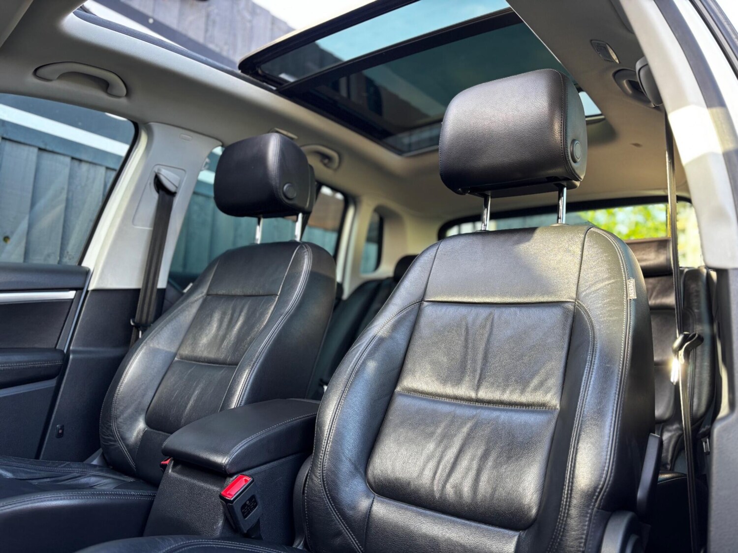 Used Volkswagen Tiguan 2015 for sale - 76742790: Photo 16