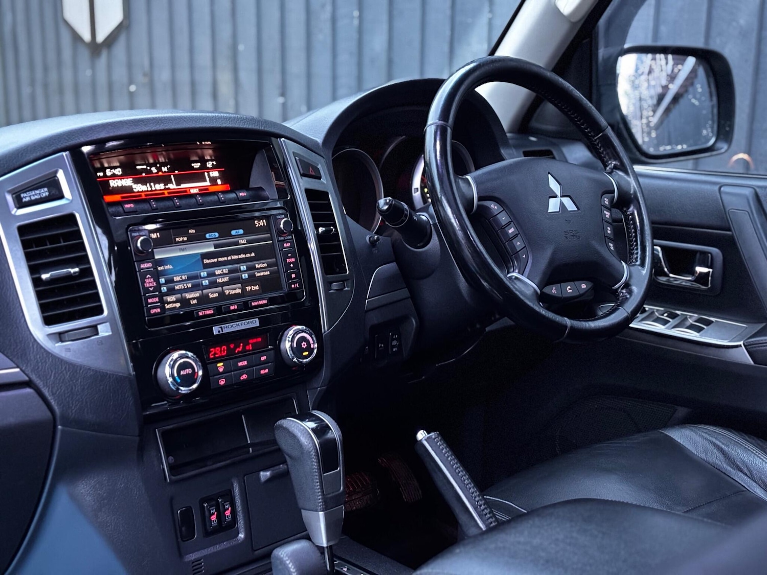 Used Mitsubishi Shogun 2015 for sale - 77704722: Photo 6