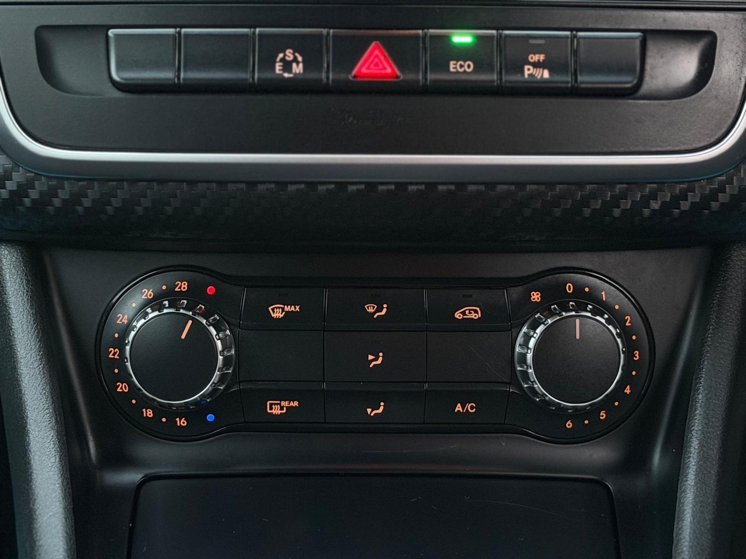 Used Mercedes-Benz A-Class 2013 for sale - 76965013: Photo 11