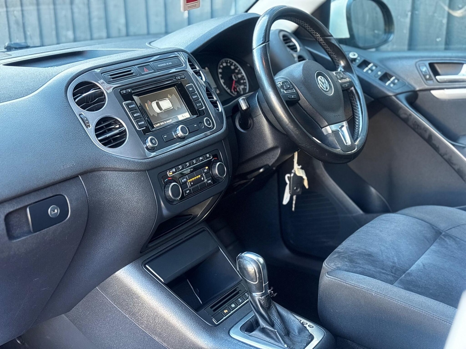 Used Volkswagen Tiguan 2014 for sale - 76607834: Photo 6