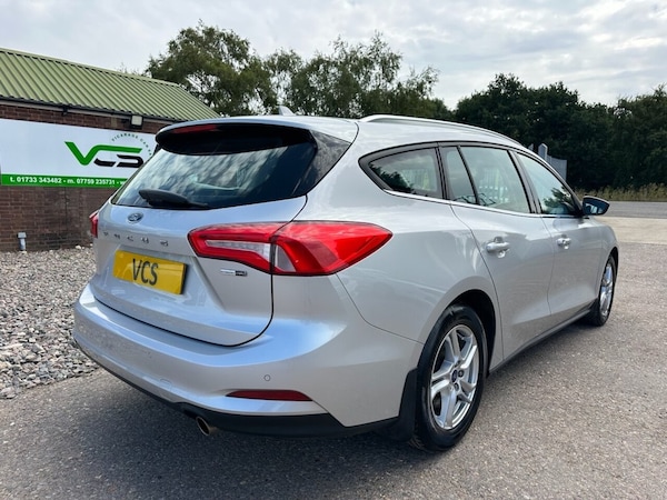 Used Ford Focus 2021 for sale - 75135490: Photo 10